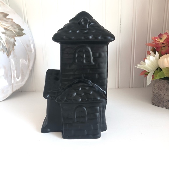 HALLOWEEN Rae Dunn Ceramic Haunted House - Picture 2 of 4